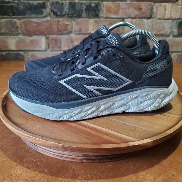 New Balance Fresh Foam X 880v14 Black Road Running Shoes Women's 9.5 Men's 8 - Picture 3 of 16